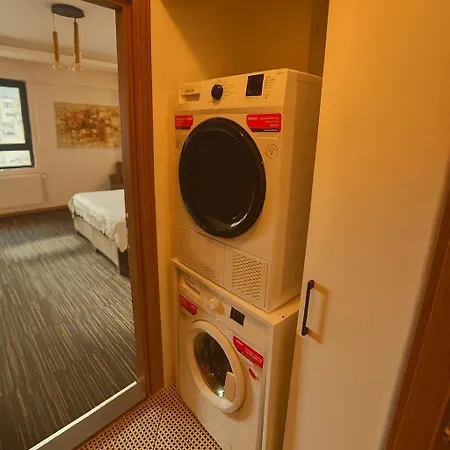 Guestport No 4 Luxury Suite, Galata Tower View, Balcony, 2 Bathrooms דירה